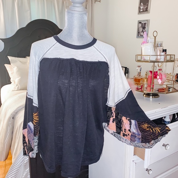 Free People Tops - 🦋FREE PEOPLE TOP🦋